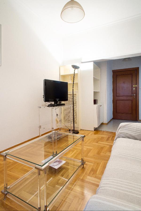 Flat In - Pangrati * Athens